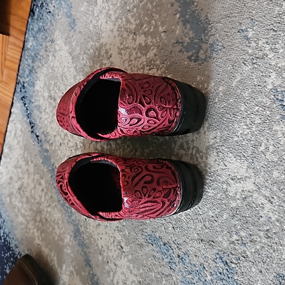 Womens BOC Clogs - Picture 3 of 5